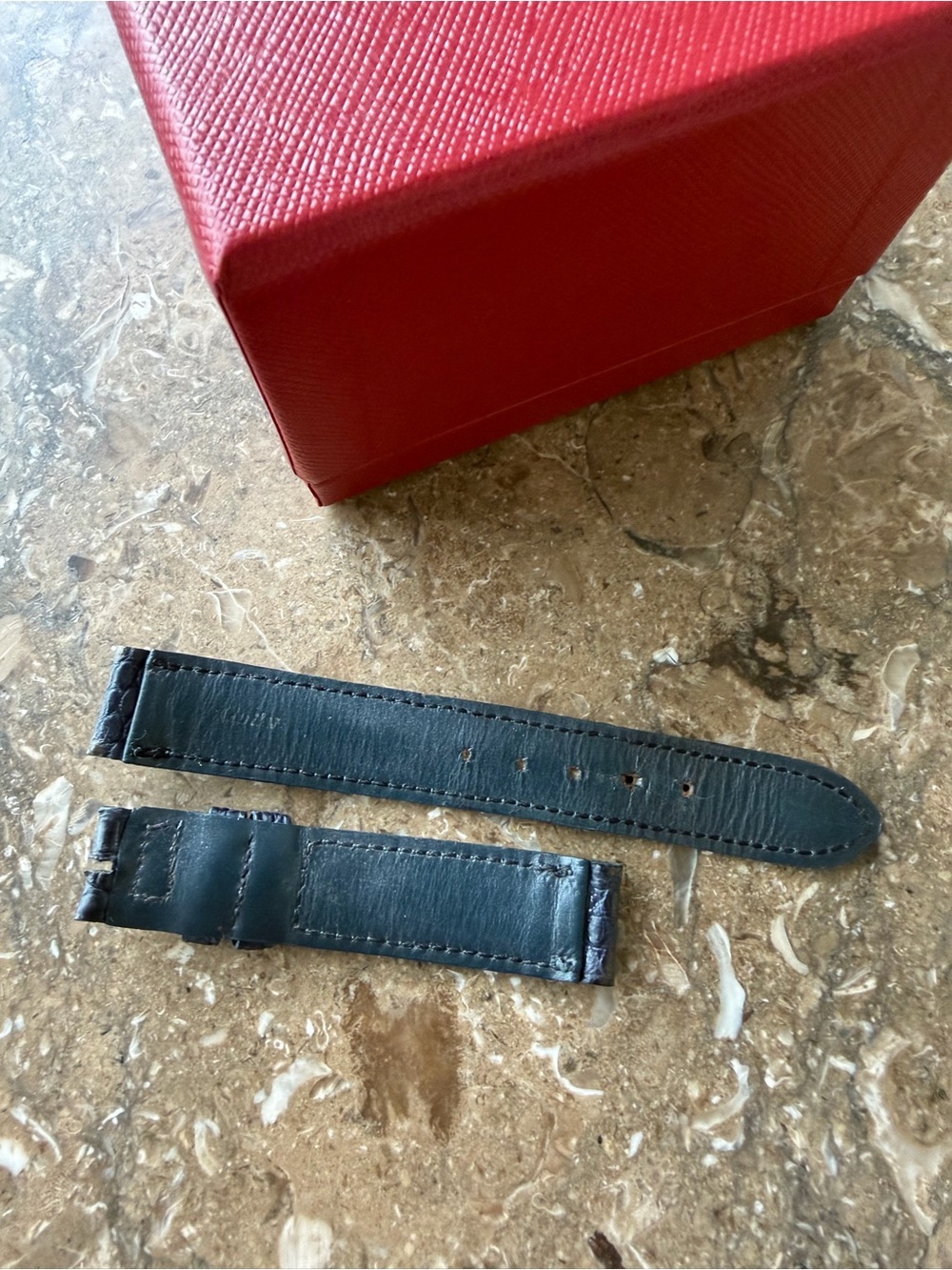 CARTIER watch Lizard bands vintage from Paris authentic - Picture 7 of 8